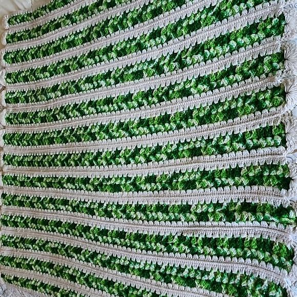 Vintage Other - Vintage Crochet Throw Blanket Grannycore Handmade Cozy Green & Cream 70s Cabin